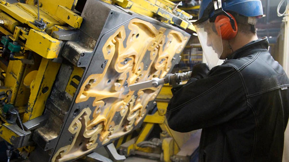 Limpieza criogénica de Cold Jet en máquinas de fundición.